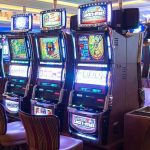 Main Slot dengan Tenang di GACOR2121: Bonus Free Spin dan Garansi Kekalahan